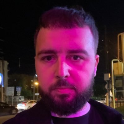 mikhachaplin's profile picture. дизайнер, программист