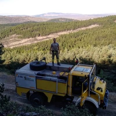 Técnico de Medio Ambiente. Fui bombero forestal #BBFF en #INFOCAL. BM Visontium. #PorLaNaturaleza #IIFF