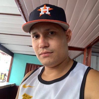 SamonRonald's profile picture. 