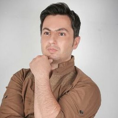 طراح بصری
نویسنده
طراح و سازنده جواهر، عکاس
من با
#کودکان_کار
رویااا را در خواب میبینم
اماا
در این خاک شوره زده نیست
#رویا
#همصدا
#خدا
ریتوعیت نظر شخصی نیست