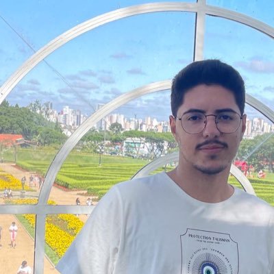 danielbernardii's profile picture. 