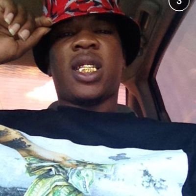 @Bankroll_tk old Twitter
@Gvldensluggz_ old IG
#LongLiveMobb
#HTX