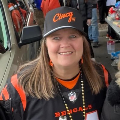 Love my Bengals, Reds, Bearcats & FC Cincinnati. Family means the world to me. Bengals Section 226 season ticket holder since 2009, but lifelong fan. 🧡🐅🖤🐅🧡