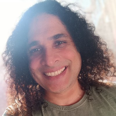 Product management/product marketing.
Somedays, i just like to stare at GIFs.
https://t.co/bfLNYD9ZR4
https://t.co/h0NXk0wSAh
https://t.co/MDt55Y6kwg
https://t.co/joZW4IR2we
