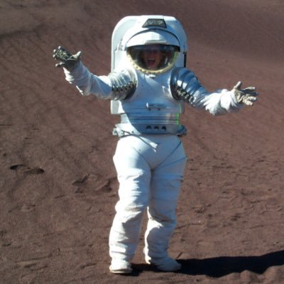 kimmierae61's profile picture. free thinker. elegantly wasted. kitty helper. ⚡️🛼⚡️ “it’s better to die on your feet than to live on your knees.” #FreeAustinTice