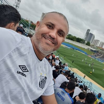 @SantosFC  @OrlandoMagic , Engenheiro Civil  e abençoado por Deus!