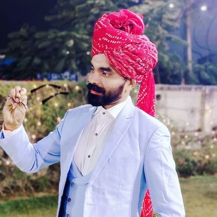 हर कोई समझ सके मुझे, इतनी सरल लिखावट नहीं हूं मैं. ✍️।