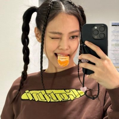etherealsnow__'s profile picture. — S!HER ‧₊˚✩彡