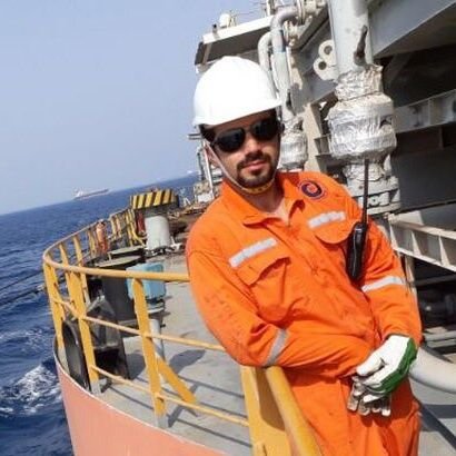 SharifiNikKazem's profile picture. مهندس برق
روزها فکر من این است و همه شب سخنم، که چرا غافل از احوال دل خویشتنم؟ از کجا آمده ام آمدنم بهر چه بود؟! به کجا می روم آخر ننمایی وطنم