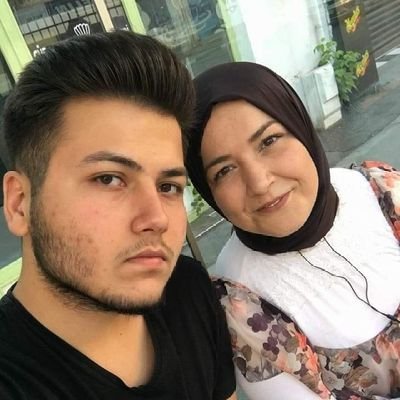 aysekaradeniz80's profile picture. BAŞKENT EDEBİYAT & EDEBİYATYOLU YAZARI