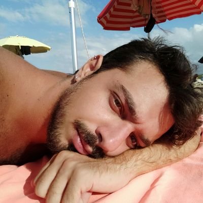 Madg_9's profile picture. ☀️🌊⛰️