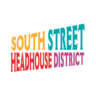 Philly's very own South Street Headhouse District!
Home to 400+ restaurants, bars, boutiques, & small businesses ✨

#SouthStreetPhilly #SlightlyOffCenter