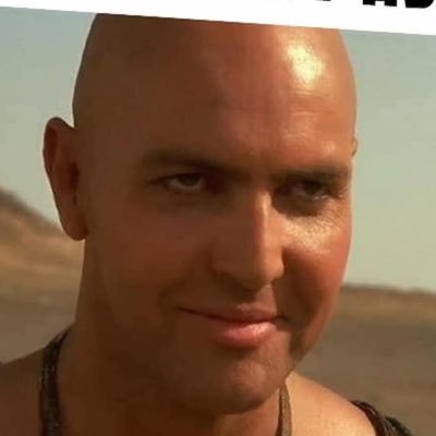 E94KDXZmvclR82M's profile picture. 