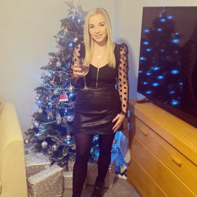 FayDonsky's profile picture. 