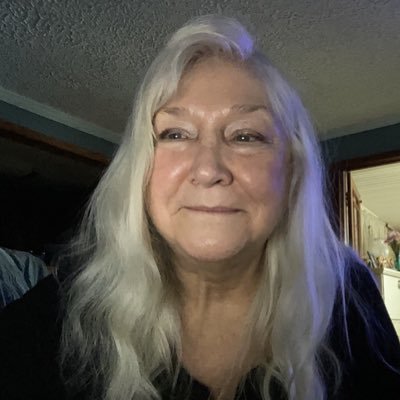 theMarieSwanson's profile picture. Constitutional Christian Conservative