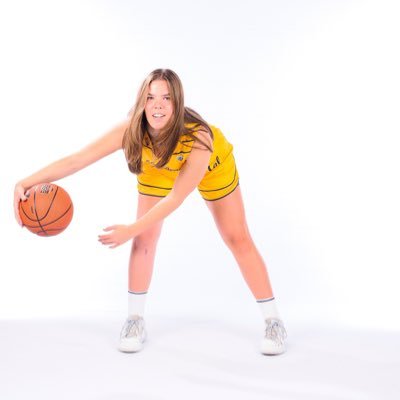 Swedish Basketball player at the University of California, Berkeley🧸