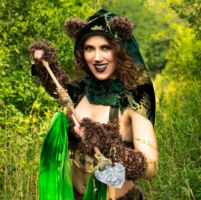 Geek, Cosplayer, Dancer, Blogger, Environmentalist | Reduce, Reuse, ReCosplay! | Follow me on Instagram, Facebook, and YouTube! @dewfeathers