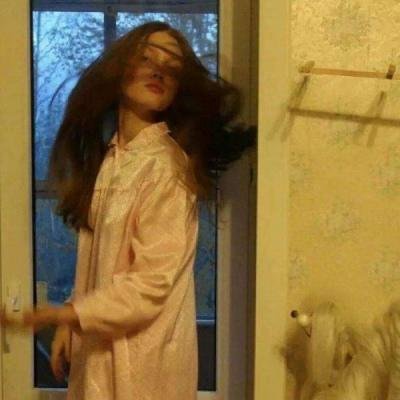 GloriaNahum9's profile picture. 