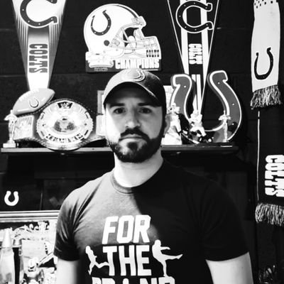 L0cki3r's profile picture. @Colts🏈
@Pacers🏀

Lifetime 180s: 10 🎯