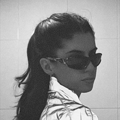 martap19_'s profile picture. :) :(