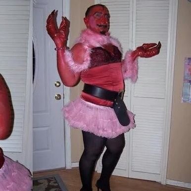 SpikeyDanger67's profile picture. Chubby funster. Im normal.