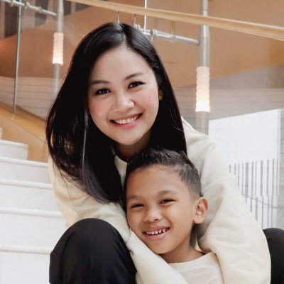 anakamy's profile picture. hello!