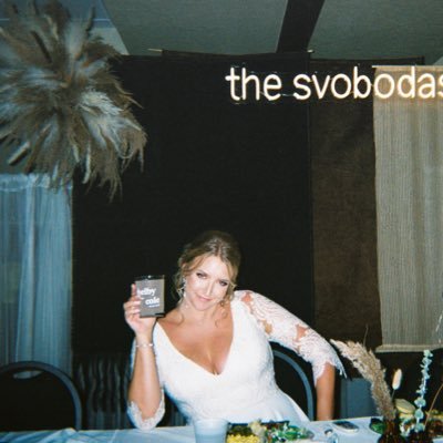 shelbs_svoboda's profile picture. shit’ll buff