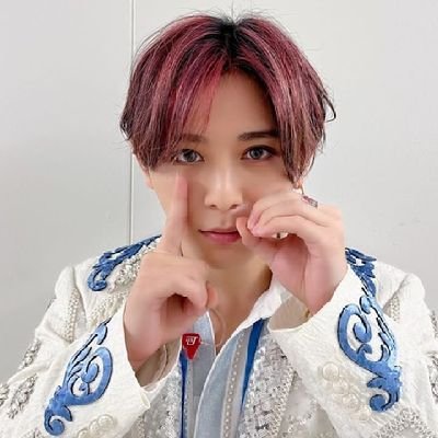 naziira_ry's profile picture. Tobikko ❤️💜と岡本圭人💚| SixTONES 『京本大我』| 山下智久💜