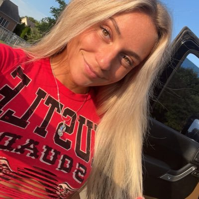 Katecreator8's profile picture. UGC content creator. Beauty🦋 Fashion✨ Fitness😇