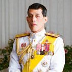 King of thailand
Do not insult me or you will be spending 15 years in thai prison
อย่าดูถูกฉันไม่งั้นคุณจะติดคุกไทย15ปี