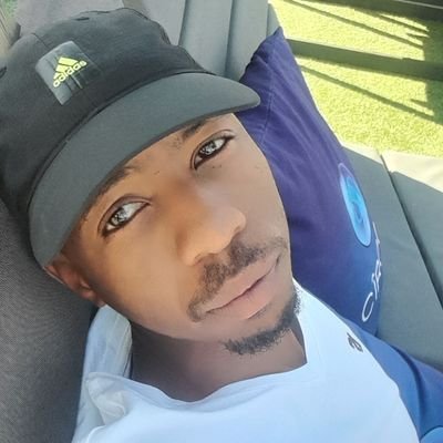 BeeKaaY_studiO's profile picture. Electrical technician 💡 🔌
Digital marketer 👨‍💻
IT support 🖥️🔧
Geek 💻
Introvert 😑 
Tattoo fanatic 🖤 

Photo editor 📸
MaNiaK 🤖 dev co.
Carpenter 🔨📐