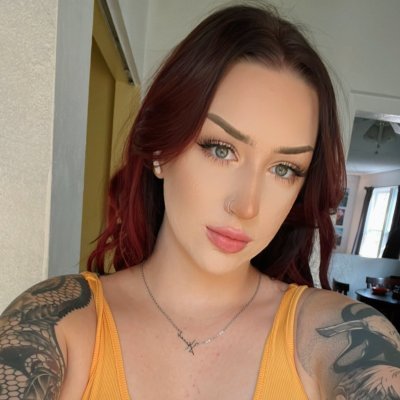 LeilaCa03902543's profile picture. artist | she/her | READ CARRD BYF! | (fan account) | (pls dm me if i need to unf someone)