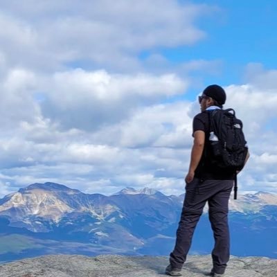 PhD student - Ecology | Soon I will know everything about woodpeckers | Birder | she/her
