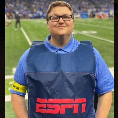 SEC Nation Crew Member | FHS7v7A Correspondent | Dan Patrick School of Sportscasting Valedictorian | Brownsburg 🐶 | Contact: TrentOsborneBusiness@gmail.com