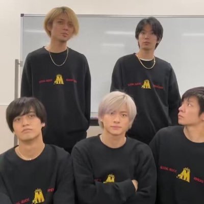Johnny&#39;s - のび太 King＆Prince　FirstConcertTour2018 King & Prince - YouTube