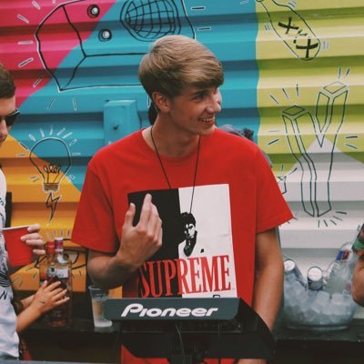 tobysimpsondj's profile picture. ʙᴏᴏᴋ • mike@prime-culture.com