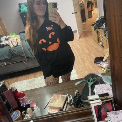 CHRISTALBALL8's profile picture. Time is Money 💰