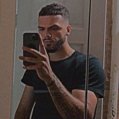 EdiCakolli's profile picture. ig @edicakolli. 🇽🇰 01