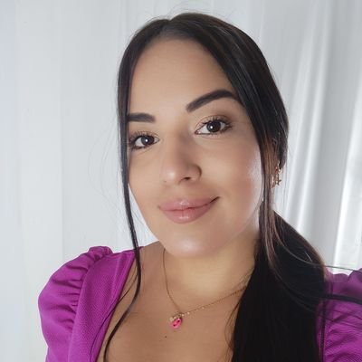 🌿🏹 Amo a Cristo y amo hablar de él
✨ Vida, fe, ministerio y familia
📦 CEO de @importpart_
☄️ Me gusta servir en @igl_emanuel
📍Venezuela