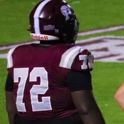 6,1 315 offensive tackle class 2024 3.0gpa e-mail donell71@icloud.com(769-717-1117)Picayune ms