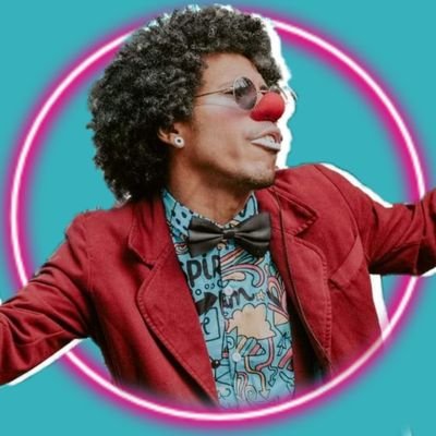 • P I R A T A • P I R A D O •
Uma vida corrida, alegre e divertida.
perfil bagunçado da rotina de um professor, às vezes, palhaço.