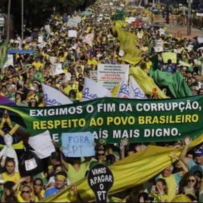Patriota, paranaense no Twitter 😊!!! 🇧🇷 BRASIL acima de TUDO, DEUS acima de todos!!!! E vamo que vamo, O BRASIL É NOSSO 🇧🇷🤝💪👊🏻