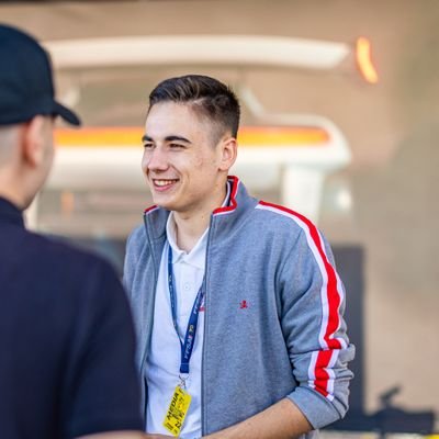 Journaliste sports mécaniques - Commentateur sportif - Responsable relations presse Ultimate Cup Series
