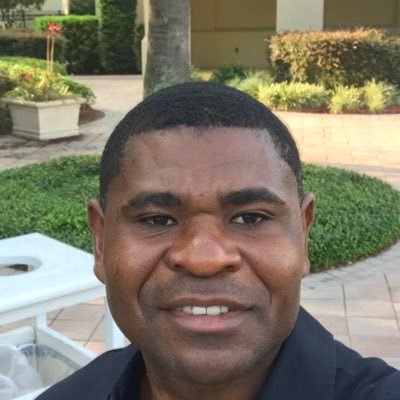 desir_monax's profile picture. Humble