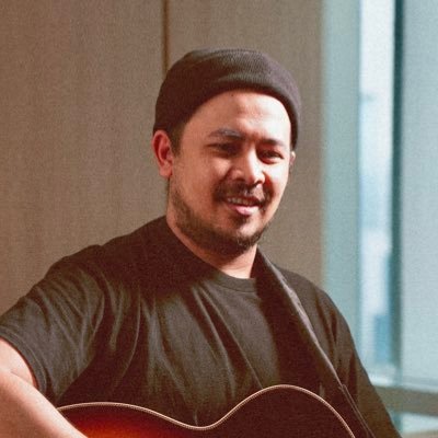 mahesaputral's profile picture. 