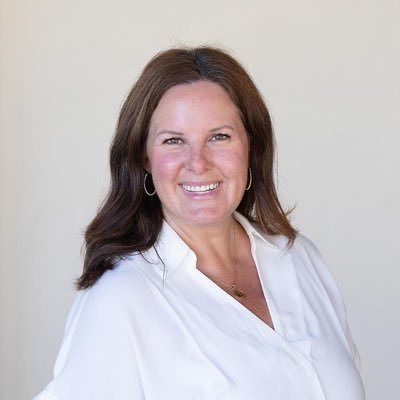 AlexaHughes11's profile picture. Middle school math teacher passionate about education and her students, lover of the beach, mountains, cooking and travel.