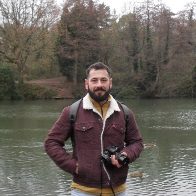 Photography enthusiast. Film buff. Full time regular bloke.