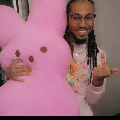 🤟🏽🔥
Straight male creator
#314 #618 #artist #gamer #weedman #contentcreator