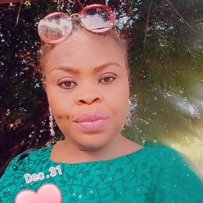 omageomua's profile picture. 