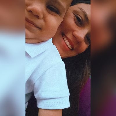 •21🌻
•Libriana♎ 
•Mãe do Bê🤴🏻
•09/02❤️‍🔥